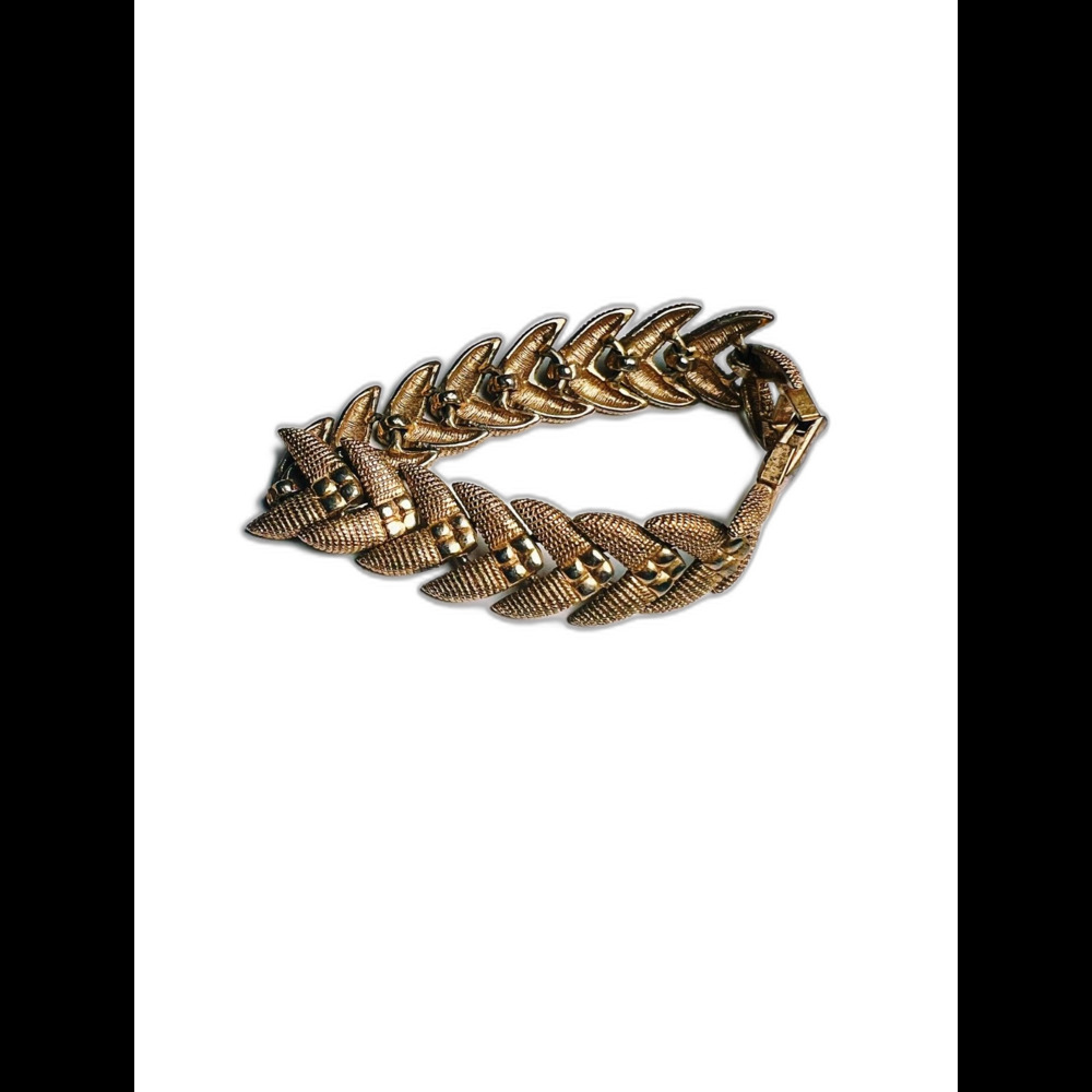 Vintage Thick Bracelet 90's Mob Wife Old Money Gold Clasp Bracelet